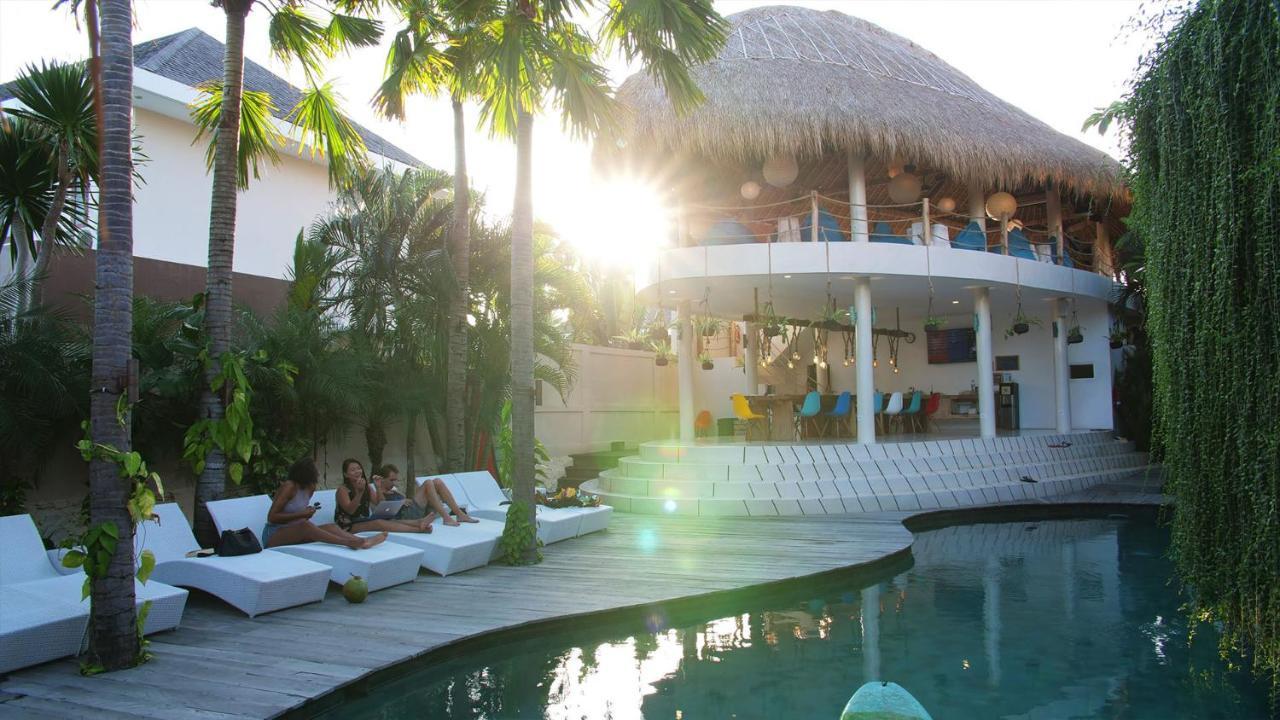 The Green Room Canggu Dış mekan fotoğraf